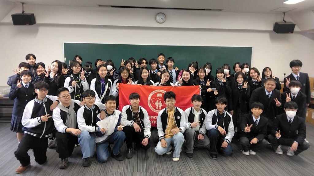 エルデミーンエフレル学校との交流会が行われました。