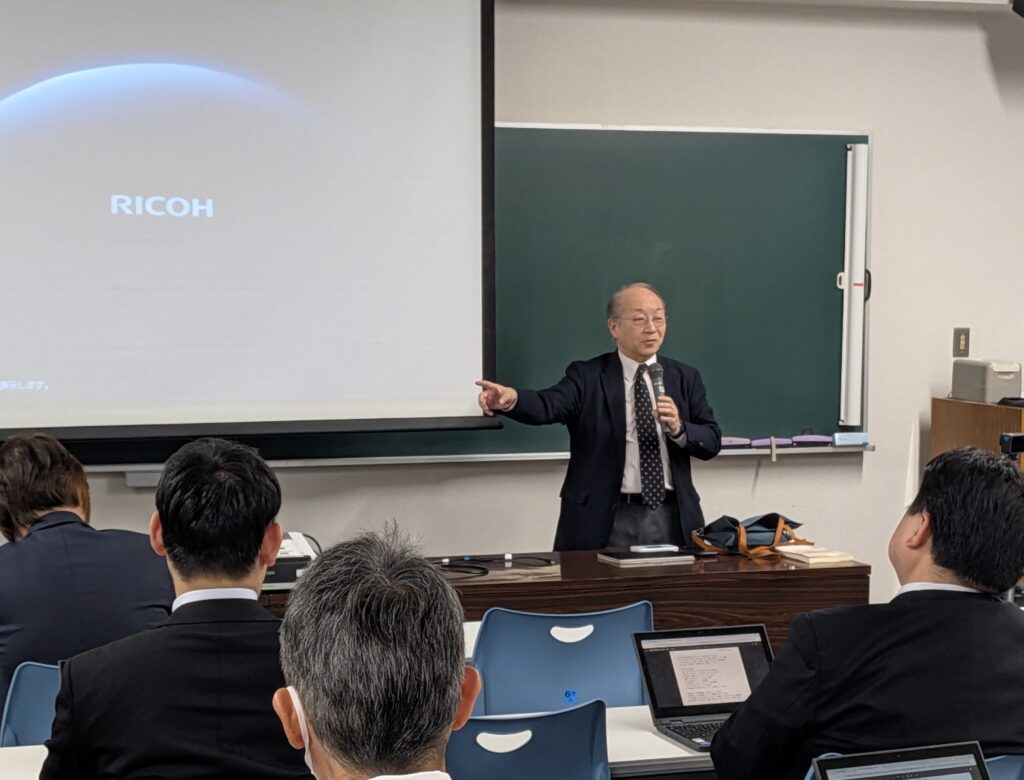 教職員研修会をおこないました。