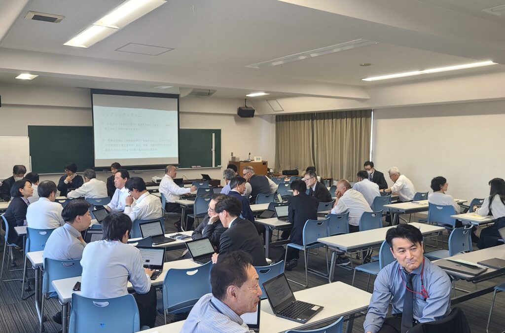 教職員研修会をおこないました。